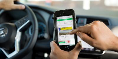smart phone app in car